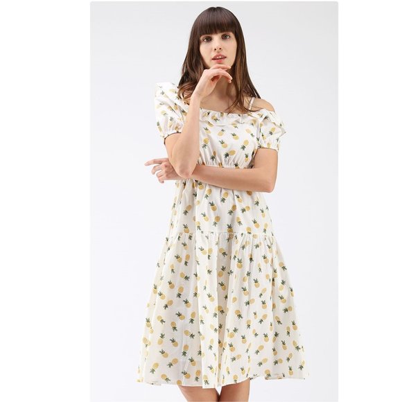 Chicwish Dresses & Skirts - CHICWISH pineapple illusion cold shoulder midi dress